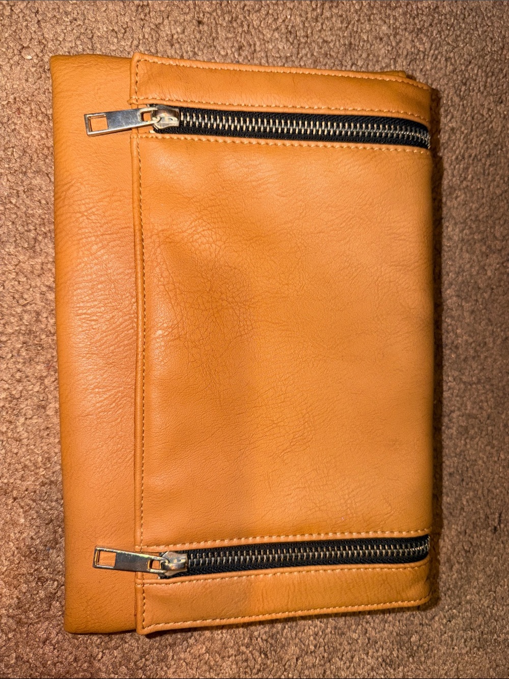 Women’s  Tan Leather Zip Clutch
